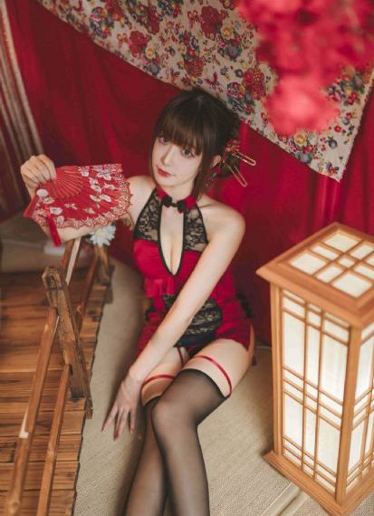 午夜美女曰壁视频_1080PHD高清在线观看