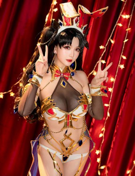 美女教师奈奈美的湿吻诱感中文_4K免费观看