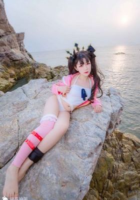 女人张开腿让男人狂躁软件_韩国电影在线
